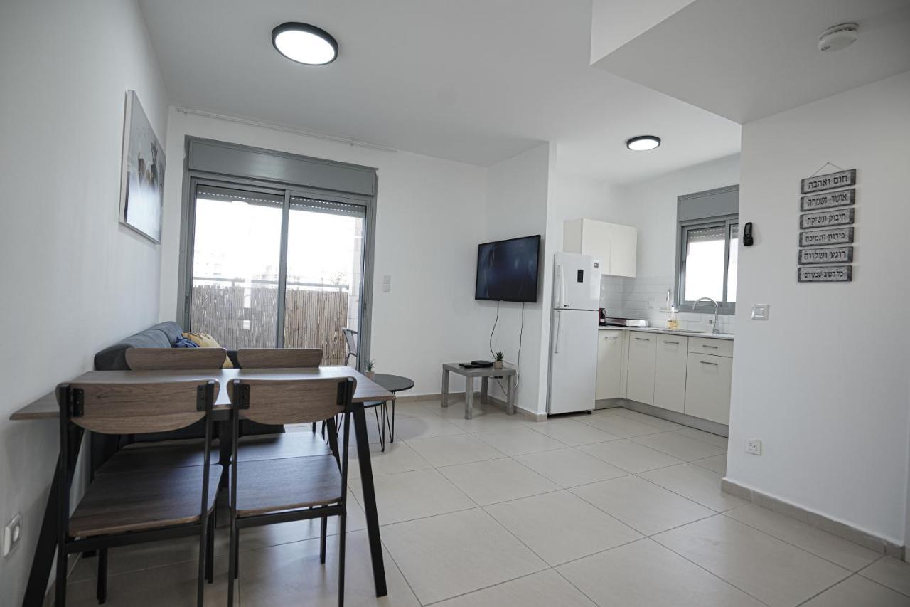 Sea And Soul Apartment Eilat Bagian luar foto